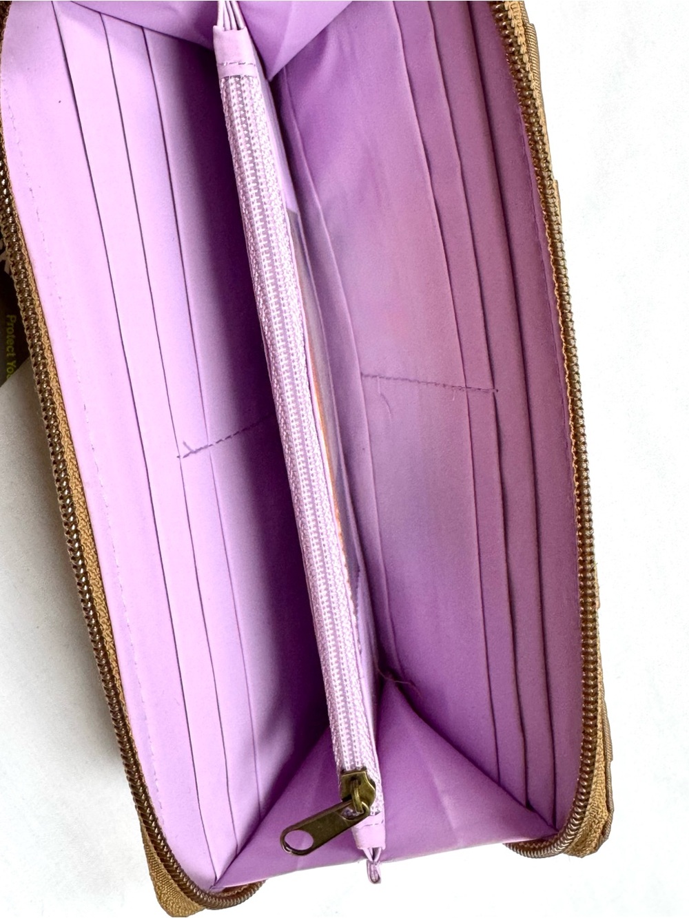 New Travelon Anti-Theft Crossbody Bag and Safe ID Wallet Set Gold NWT Travel - Picture 10 of 14